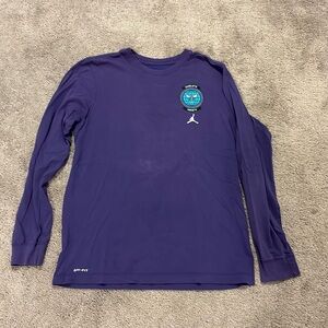 Charlotte Hornets long sleeve tee